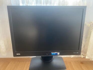 masa üsdü komputer: Masaüstü komputer Köhnə modeldir. İşlədilmir çoxdandır. Üstündə bütün — 6