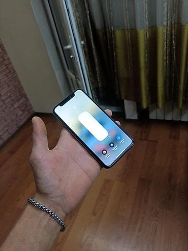 IPhone Xs, 256 GB, Qızılı, Simsiz şarj
