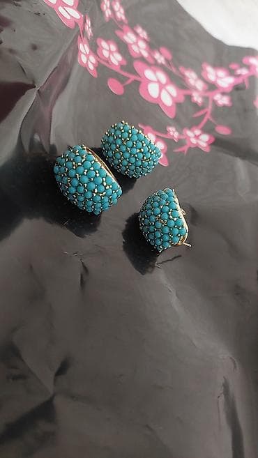 halqa sirqalar: Məhsul: Zərgərlik dəsti – klips sırğalar və üzük - Tərkib: 1 cüt — 1