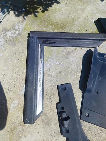 masin salon: Hyundai Sonata (2010-2013) üçün salon plastik detalları və döşəmə üstü — 3