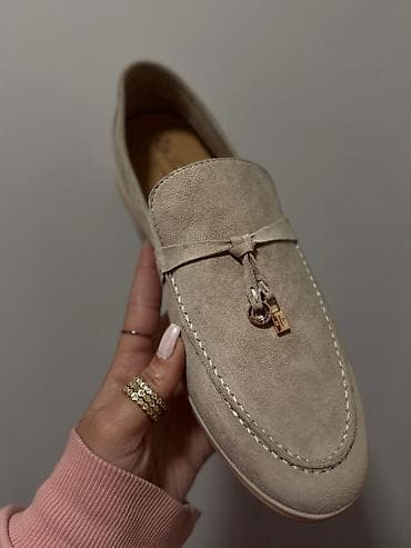 ayaggabı: Loro Piana mokasinləri - Model: Zərif tasselli mokasin - Rəng: Açıq — 2