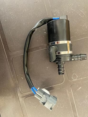 Nəqliyyat: Mitsubishi Pajero 4 üçün fara yuyanın nasosu(motor) Brend SAT — 3