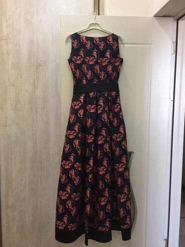 буквы из пенопласта на свадьбу: Платье сшито на заказ. Ручная работа. Платье в пол. Замок сбоку — 5