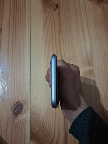 aifon 6 s: IPhone 6s, 32 GB, Space Gray, Barmaq izi — 6