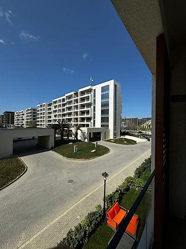 lan: 1 otaqlı, Yeni tikili, 57 kv. m — 8