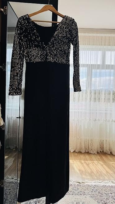 kombinezonlar: Tel: 099-597-75-75 1 defe geyilib 42 razmer Qara rəngli zərli ziyafət — 2