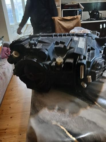 accent fara: Sol, Yaxın və uzaq vuran işıqlar BMW, Orijinal — 2