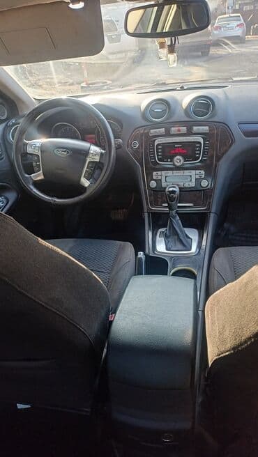 lexsus turbo.az: Ford Mondeo . Geniş və rahat salonlu, iri baqaj həcmi olan — 7