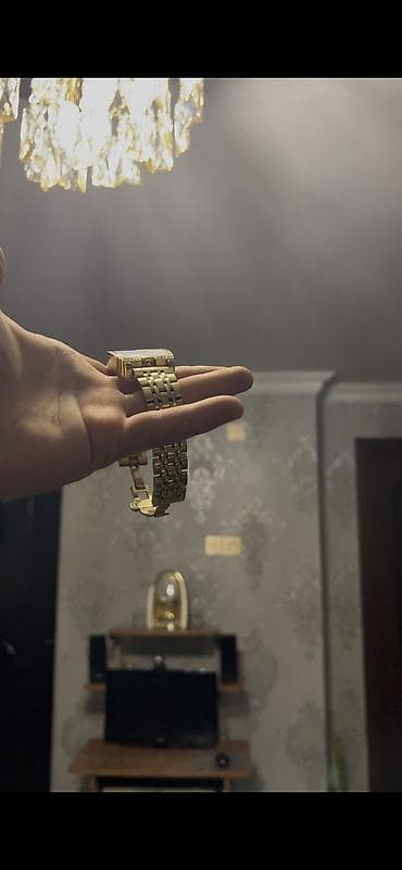 kamplekt qizillar: Qızılı rəngli qol saatı - Korpus: Tonno (yastı-qabarıq) formalı — 4