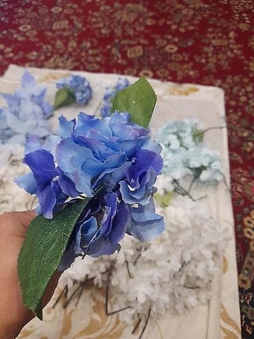 Süni dekorativ güllər dəsti - Rəng palitrası: ağ, açıq mavi, göy və — 3