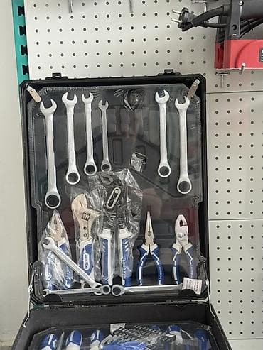 odun kesen: Universal alət dəsti – sərt plastik/metal küncləri olan daşıma — 2