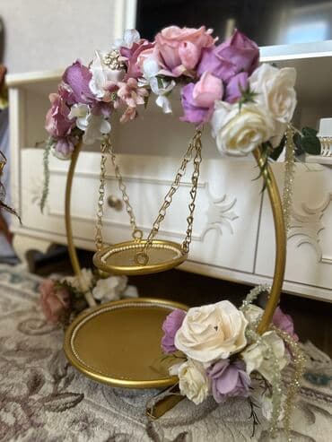 sebet xonca: Her biri ela vezyetdedir. Tek tek qiymeti 20 azn — 3