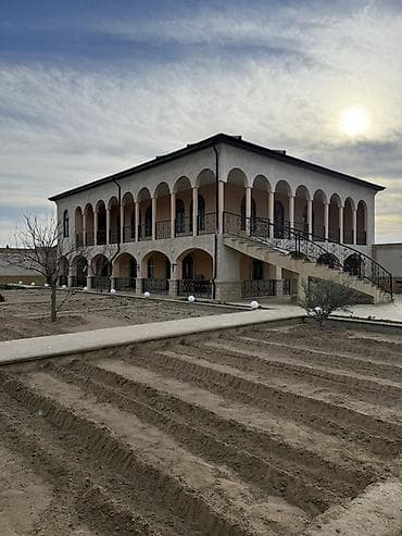 cicek qesebesinde torpaq: Satılır: Həyətyanı obyektli iki mərtəbəli geniş villa və təsərrüfat — 5