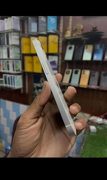 htc bir mini almaq: IPhone 13, Ağ, Face ID — 2
