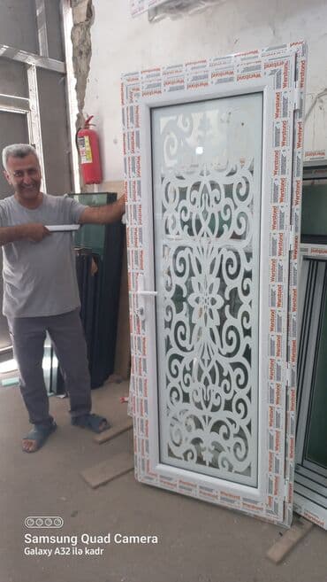plastik qapılar: Plastik Şəbəkəli̇ Balkon Qapilari — 5