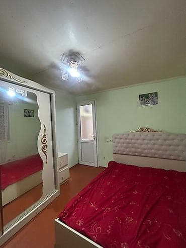 Həyət evləri və villaların satışı: Lökbatan qəsəbəsi, 1ci massiv. 111sayılı avtobusun son dayanacağı — 6