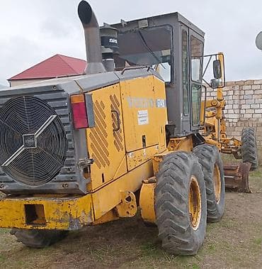 rol satisi: Volvo avto qreyder satilir ili 2004 xirda xercleri var 0514611344 — 4
