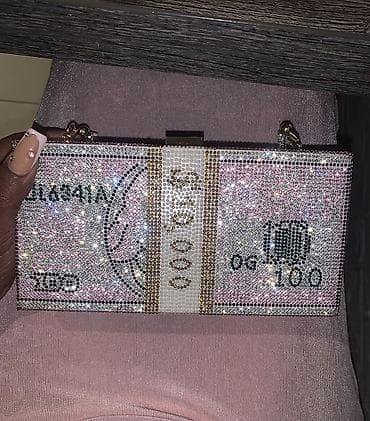 ysl canta: Çanta qaşlı dollar klatç satilir. Demek olarki istifade olunmayib. 110 — 5