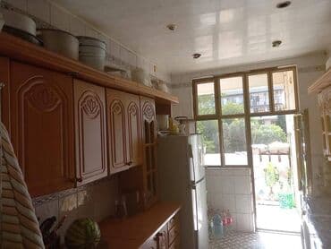 ist petrol tbilisi prospekti: Bakı, 5 otaqlı, Köhnə tikili, m. Gənclik, 140 kv. m — 9