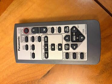 retro ev telefonu: Panasonic VHS-C video kamera - tam işlək Panasonic VHS-C video kamera — 5