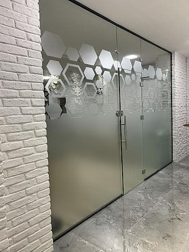 Moyka avadanlığı: Col reklamlarin hazirlanmasi Xidmət: İşıqlı reklam lövhələri və fasad — 6