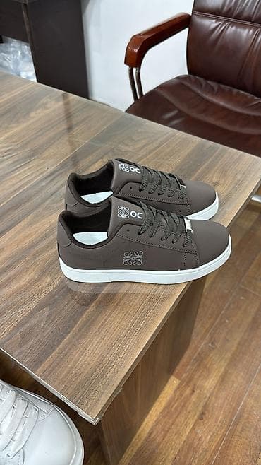 Qəhvəyi rəngli uniseks gündəlik krossovkalar - Üst material: hamar — 1