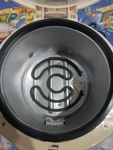 fritur: Sinbo elektrik fritürü – dərin qızartma üçün. Xüsusiyyətlər: - Model — 3