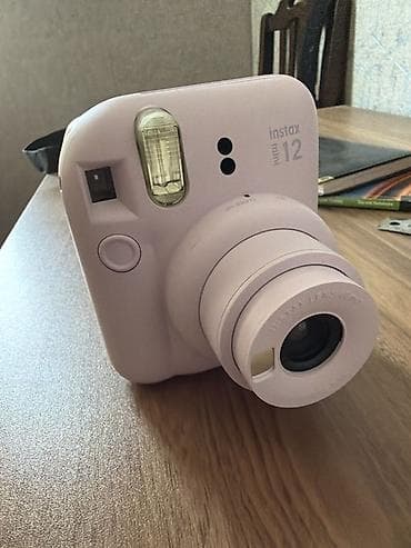 tv box android 2020: Fujifilm Instax mini 12 ani fotoaparatı – pastel bənövşəyi rəngdə — 3