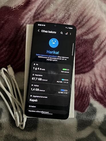 samsung a10s ekran: Samsung Galaxy A32, 128 GB, rəng - Qara, İki sim kartlı — 4