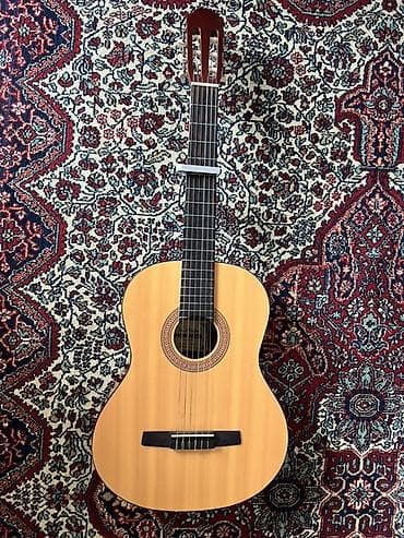 ereb pulu: Klassik gitara – Hohner Ukraynadan alınıb, ikinci sahibiyəm, səliqəli — 2