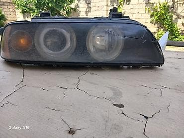 Sağ, Yaxın və uzaq vuran işıqlar BMW lalafo.az -da Sağ, Yaxın və uzaq vuran işıqlar BMW