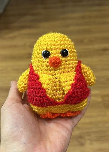 Вязаный цыплёнок ручная работа для подарка хороший выбор упаковка lalafo.az -da Вязаный цыплёнок ручная работа для подарка хороший выбор упаковка