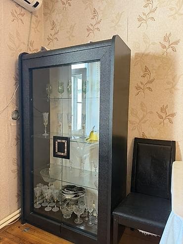 dekor ref: Qonaq otağı üçün vitrin mebel dəsti - Rəng: qara, dekorativ kvadrat — 1