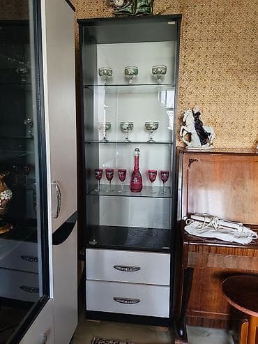asılqan az: Qonaq otağı 4 lü dəst Çox az istifadə olunub. Qiymət 400 manat. Tək — 5