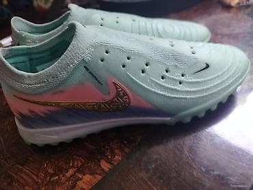 buts: Nike Phantom GX Academy TF futzal/mini‑futbol butsası 2 defe — 5