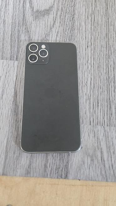 telefon a11: IPhone 11 pro 256 yaddaş 79 pil . Problemlər : -Ekran dəyişib -Zəng — 1