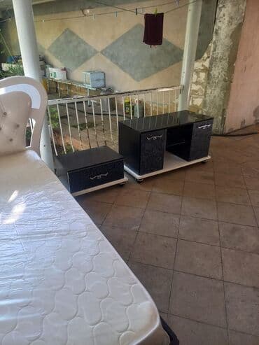 işlenmiş kravat: İkinəfərlik çarpayı, Türkiyə, İşlənmiş — 2