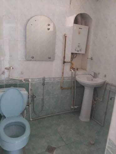 kiraye evler gence 2022: Qarayev metrosuna 1 dəq məsafədə 5/3 mərtəbə təmirli ev uzunmüddətli — 2