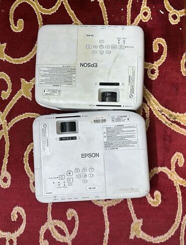 zoom kamera: İşlənmiş Proyektor Epson, Pulsuz çatdırılma, Rayonlara çatdırılma, Ünvandan götürmə — 12