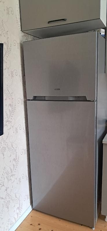 2 qapılı Vestel Soyuducu Satılır, rəng - Gümüşü