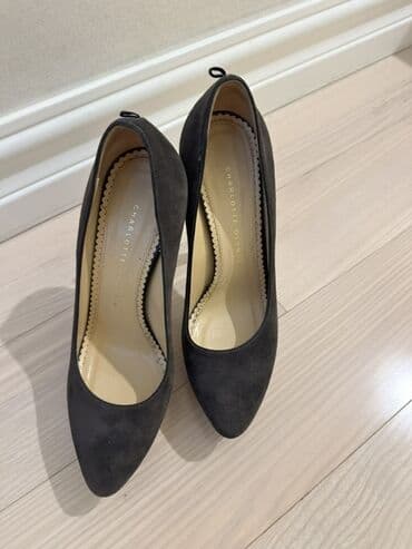 Charlotte Olympia qadın tufliləri - Brend: Charlotte Olympia - Model