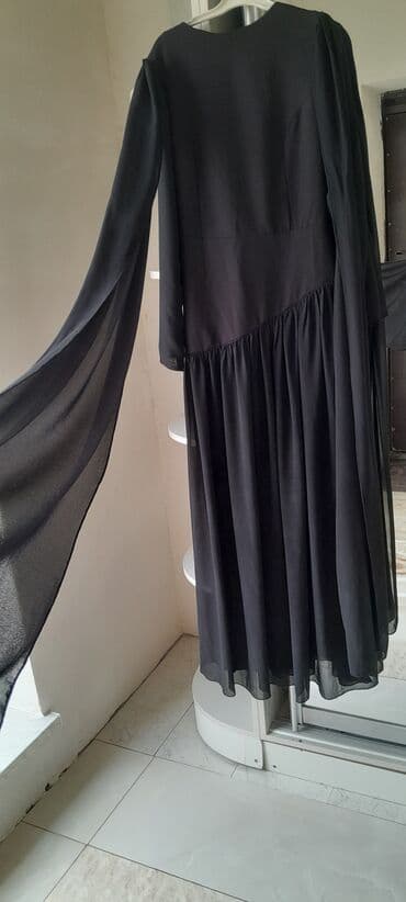 вечерняя платье новая: Qara rəngli zərif gecə/libas - Dizayn: Beli vurğulayan, alt hissədə — 2