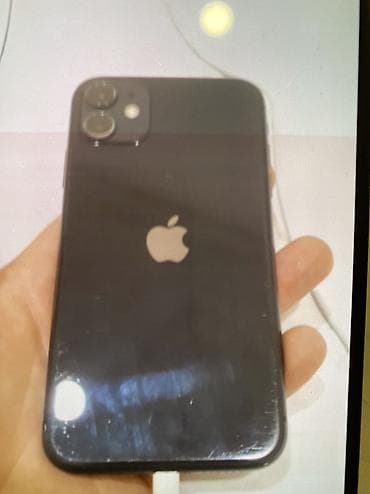 iphone adaptr: IPhone 11, 128 GB, Qara, Simsiz şarj — 2
