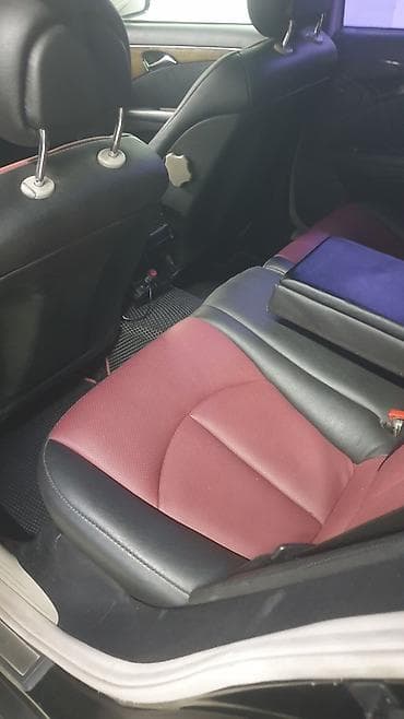 Mercedes-Benz E-Class: 2.2 l | 2003 il Sedan — 5