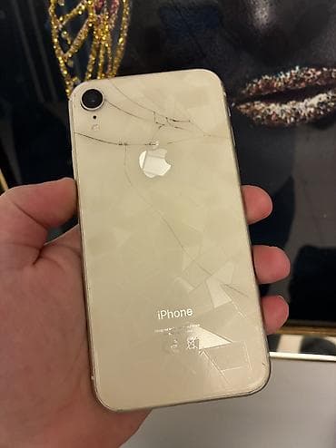 winning star st 4600: IPhone Xr, 128 GB, Ağ, Qırıq — 2