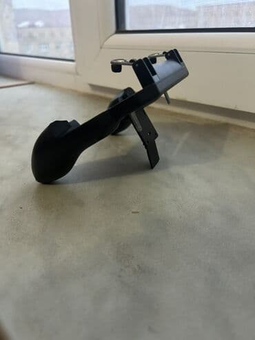 планшет для рисования: Mobil oyun üçün joystick tutacağı və mexaniki triggerlər - Smartfon — 2