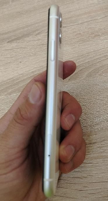 en ucuz iphone'lar: IPhone 11, 128 GB, Ağ, Simsiz şarj, Face ID — 4