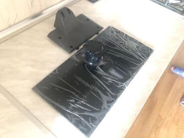 kronşteyn: Televizor uçün altlıq. Təzədir. Ölçüsü:47x24. Qiyməti: 15 azn — 2