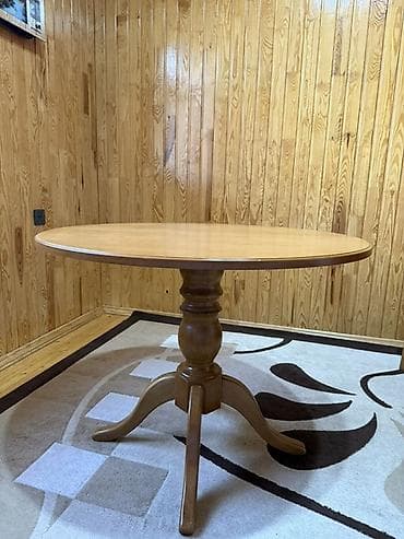 Qonaq masası, İşlənmiş, Açılmayan, Taxta, Yumru masa