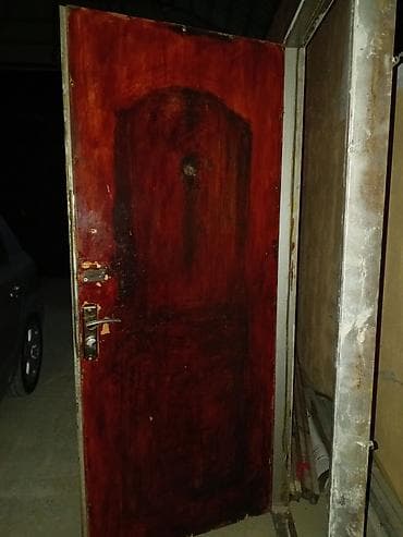 Santexnika: Mənzil üçün İşlənmiş Giriş qapısı 90x205 sm Glazok ilə, Zəmanətsiz, Pulsuz çatdırılma — 3